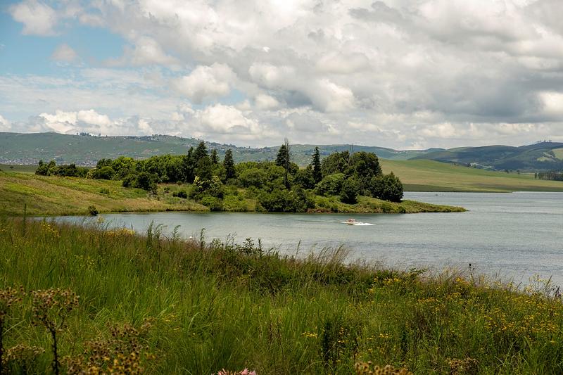 Midmar Dam - Photo 2